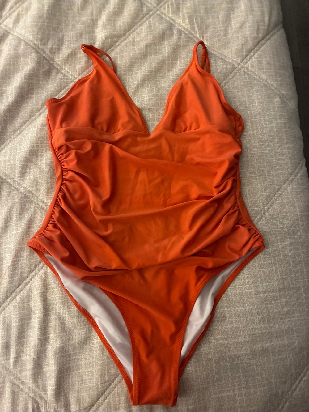 Cupshe Orange V-Neck One-Piece Swimsuit